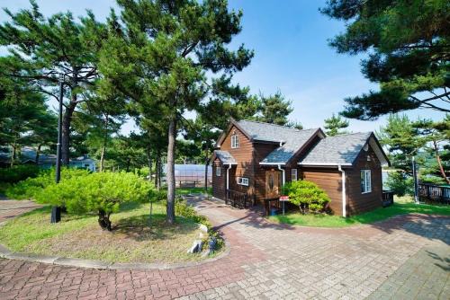 Nam House | Deureuni Resort