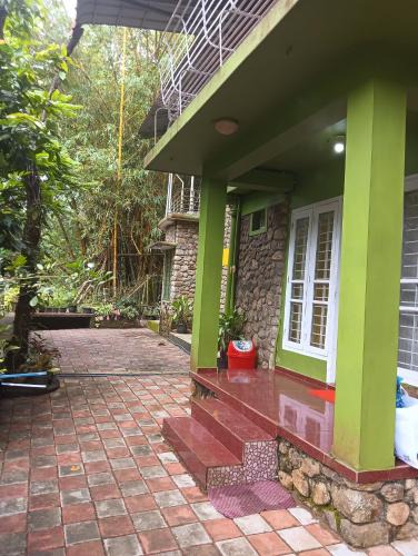 Ponmundi House | Devas Riverside Homestay