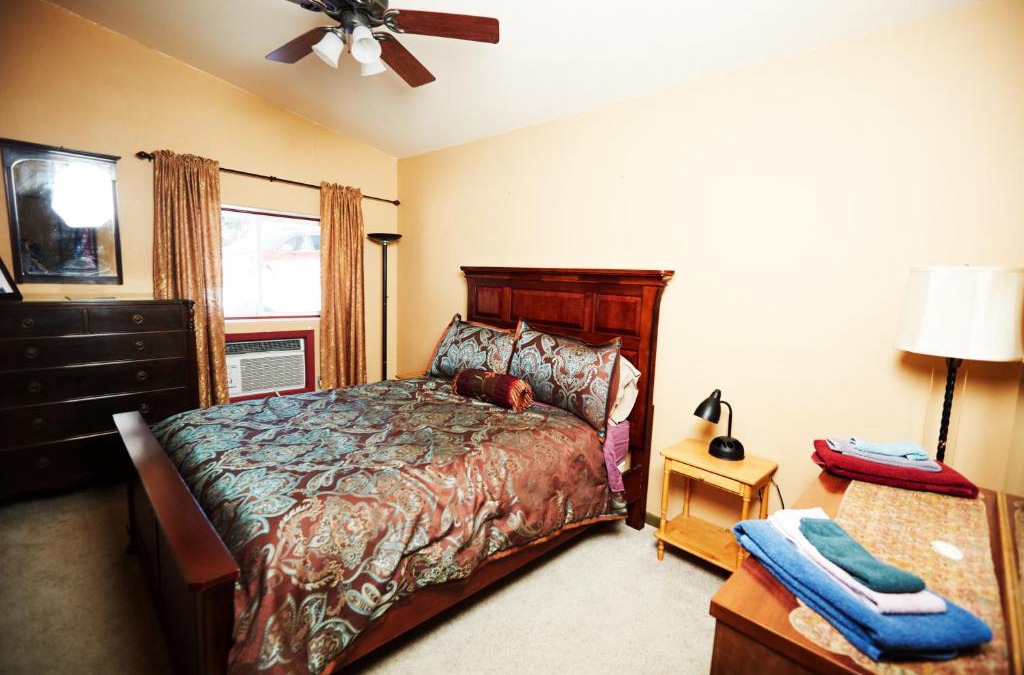 Devils Tower Bed & Breakfast | Devils Tower Lodge