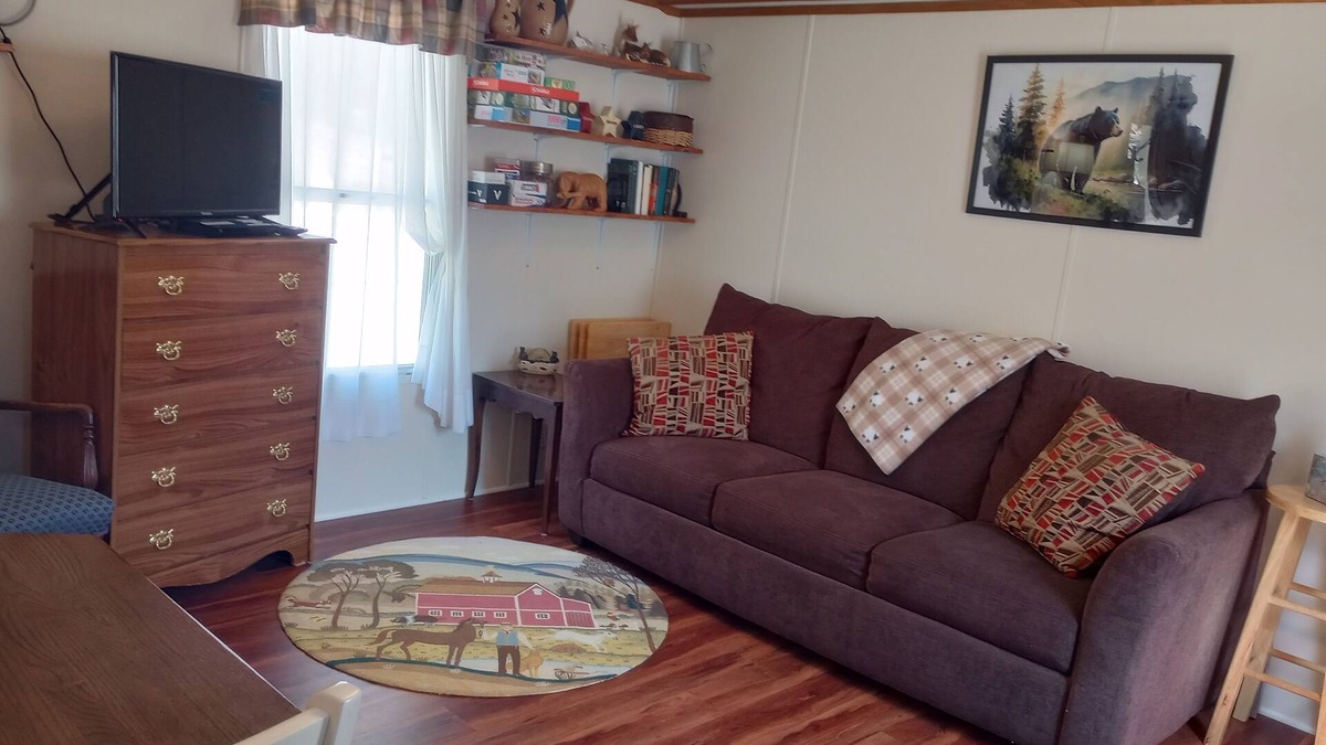 Roan Mountain House | Devine Black Bear Retreat a welcoming, cozy, peaceful farm in Roan Mountain, TN