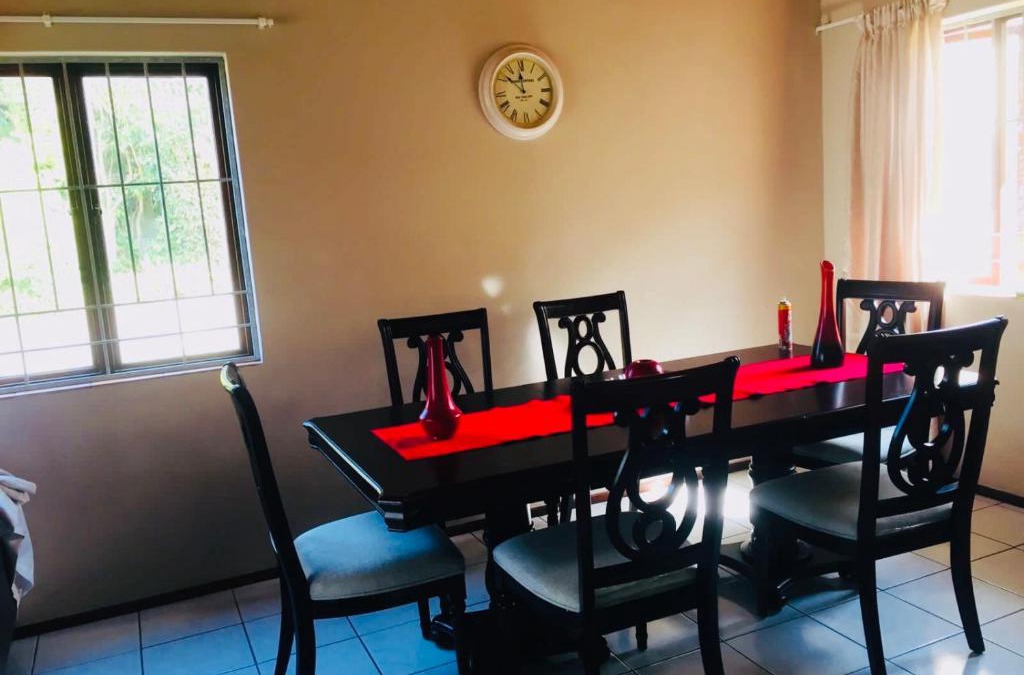 Margate Apartment | Devine Stay- Margate