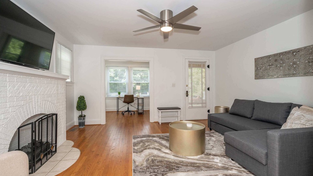 Park Hills Condo | Devou Park Cottage 1