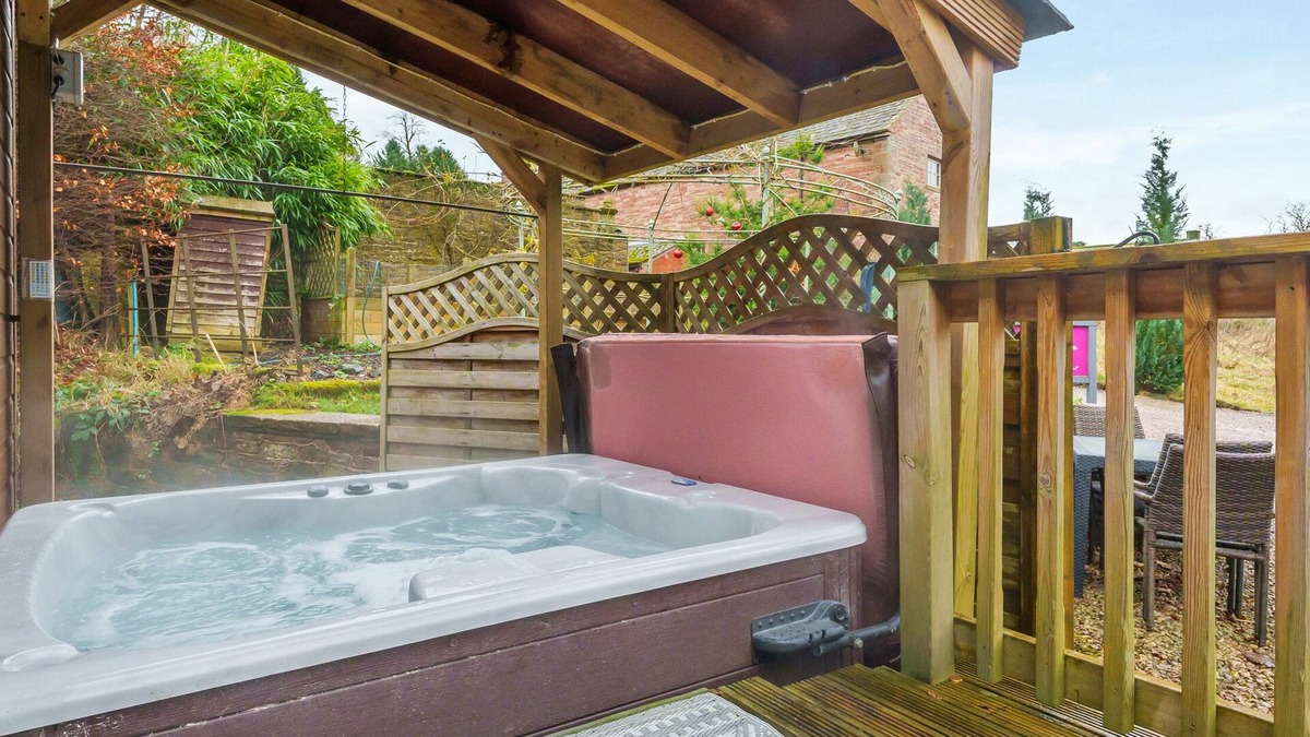Calthwaite Cottage | DEXTER, pet friendly, character holiday cottage in Armathwaite