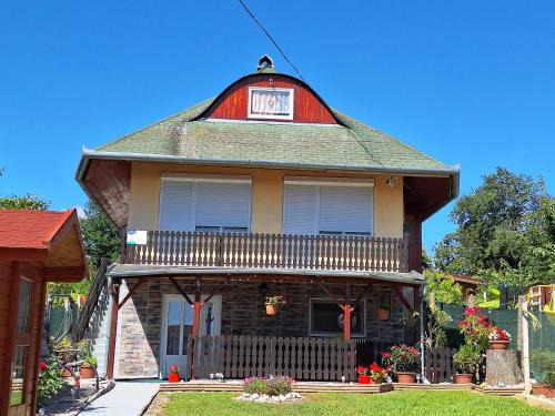 Zalakaros Apartment | Diófa Kuckó Apartman