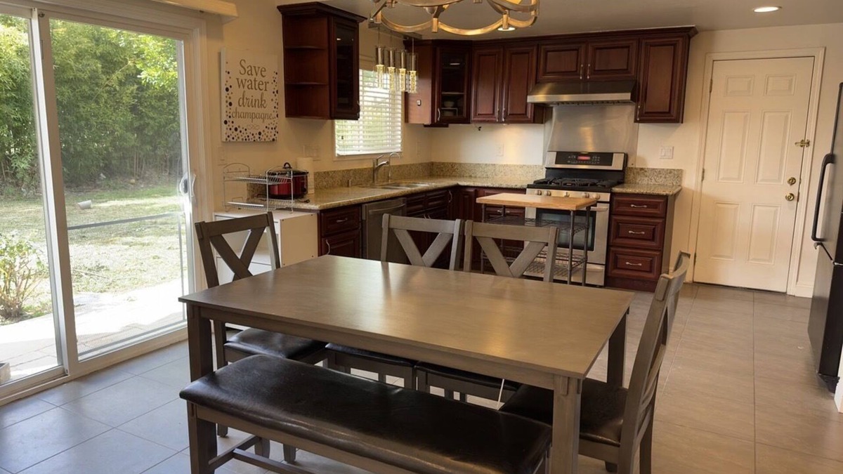 Valle Lindo House | Diamond Bar Gem: Fresh, Quiet, and Connected - Perfect for Families