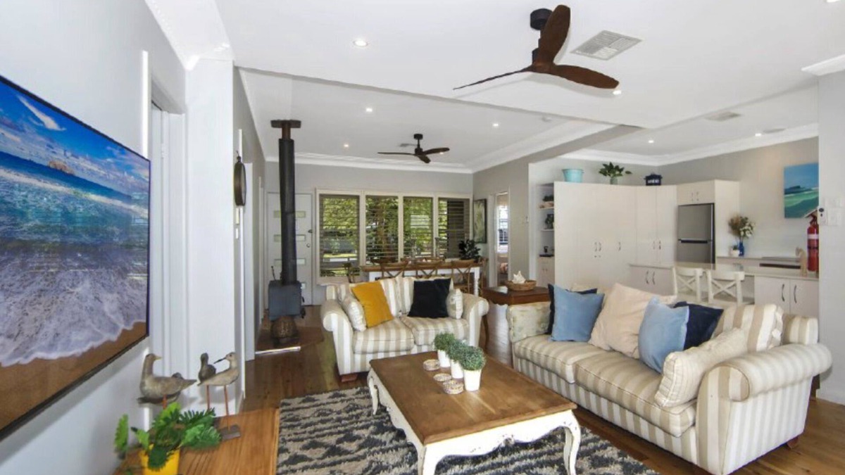 Pearl Beach House | DIAMOND RETREAT - PET FRIENDLY & WIFI