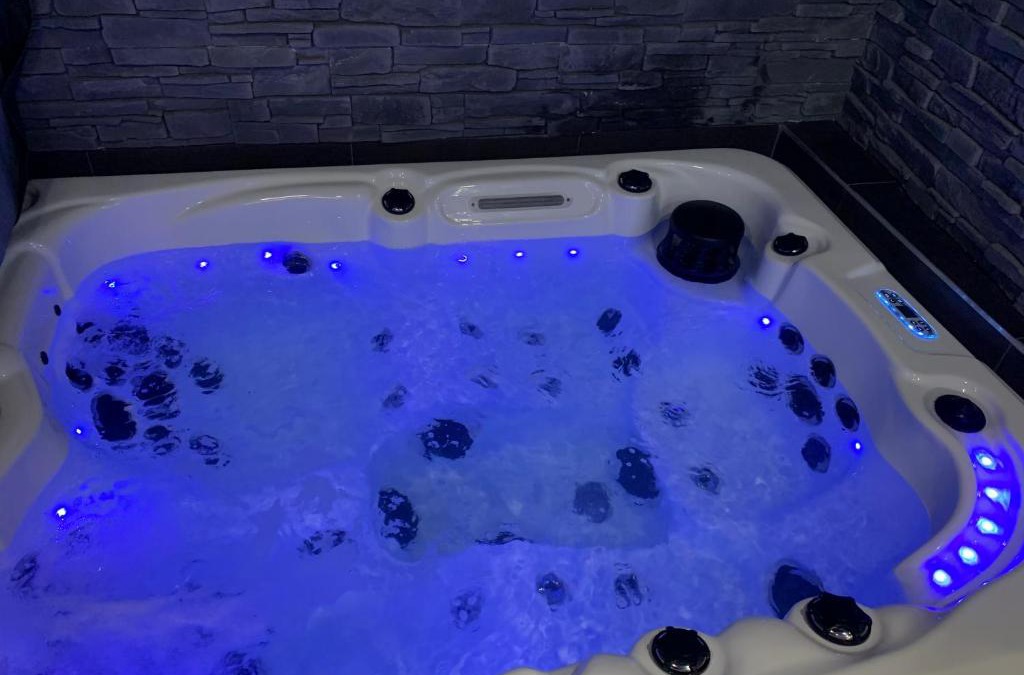 Roubaix Hotel | Diane Luxury 2