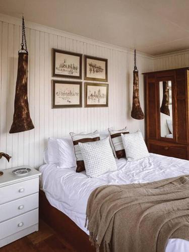 Chrissiesmeer House | Die Boothuis at Lake Chrissie