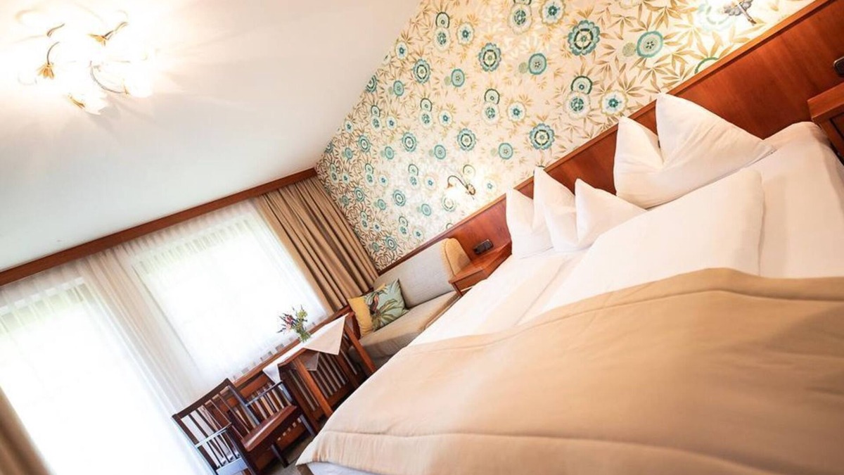 Loipersdorf bei Fuerstenfeld Bed & Breakfast | Die Herberge - Doppelbettzimmer