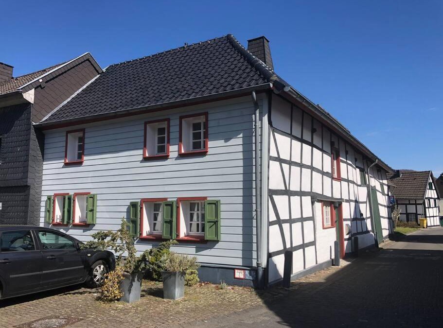Olef House | Die kleine Villa OLEFant im historischen Ortskern von Schleiden-Olef