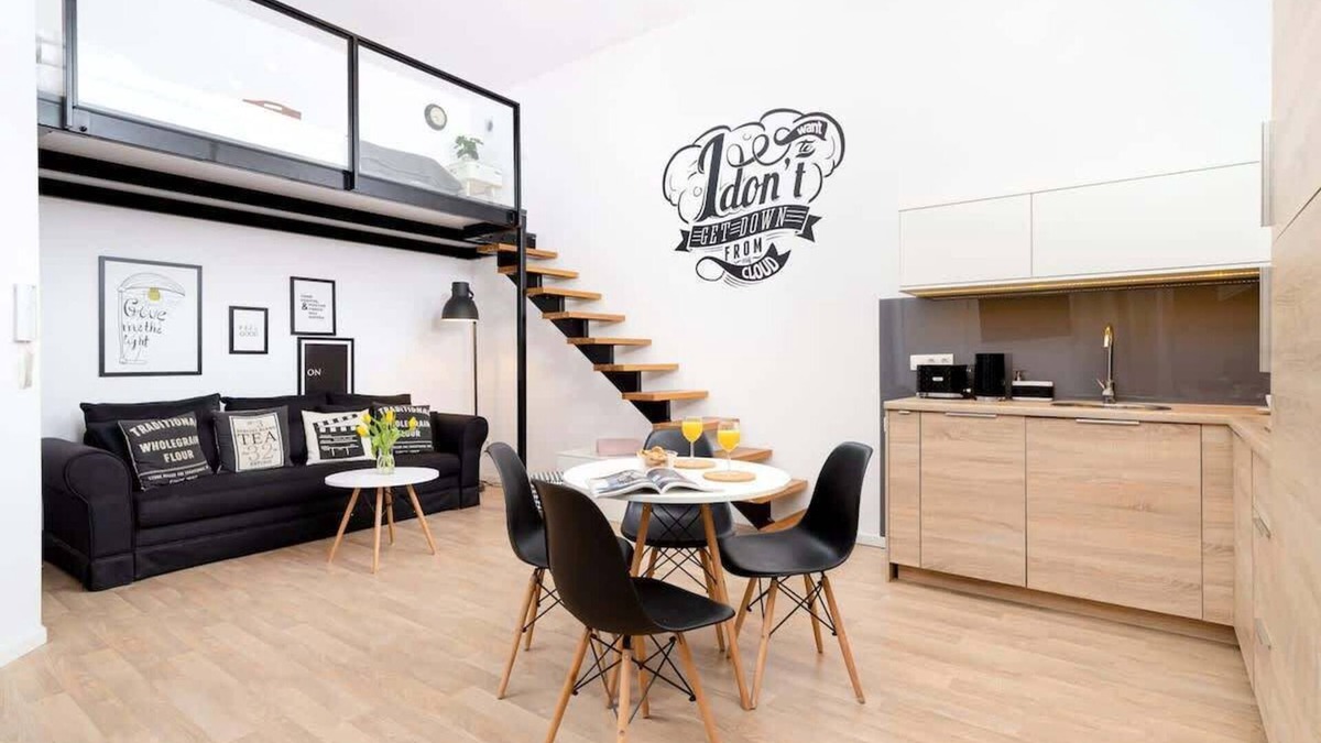 Stradom Apartment | Dietla 66 | Studio for 4 Guests | Centre of Krakow