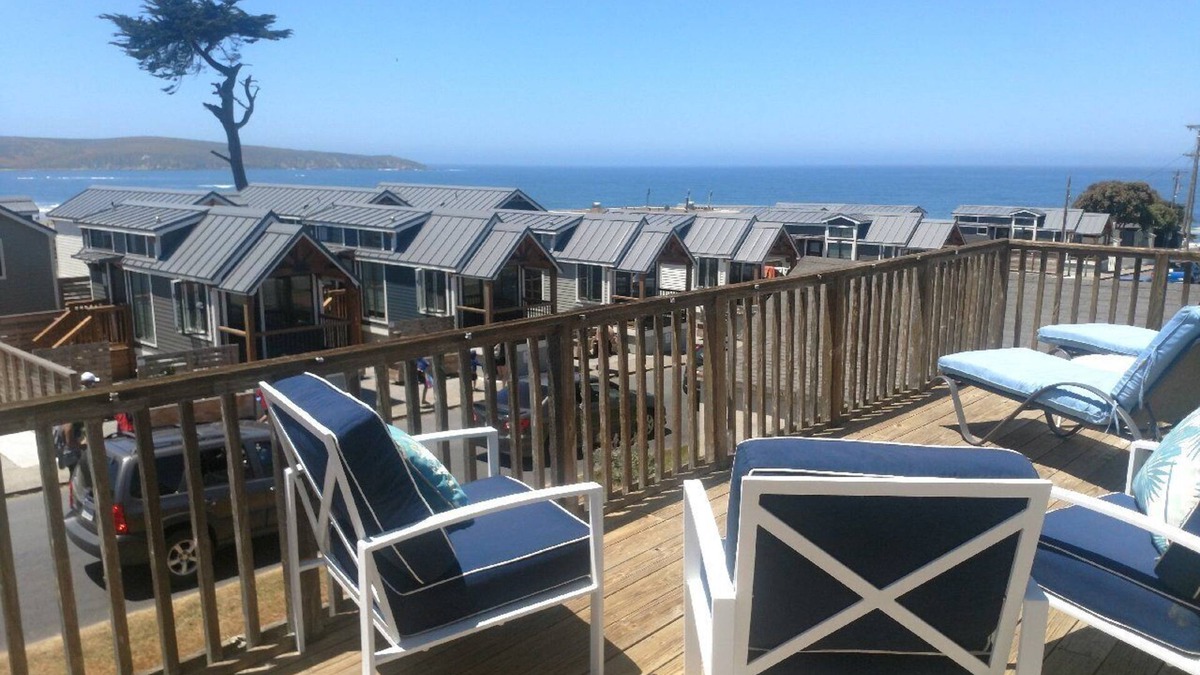 Dillon Beach House | Dillon Beach Surf Cottage With 180 Degree Views Of The Pacific And Pt. Reyes