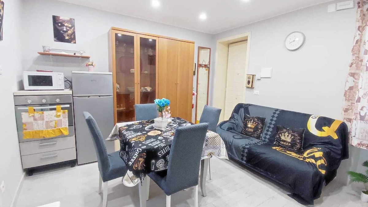 Gazzi Apartment | Dimora dello Stretto | Low Cost to Taormina, Aeolian Islands, Milazzo & Savoca