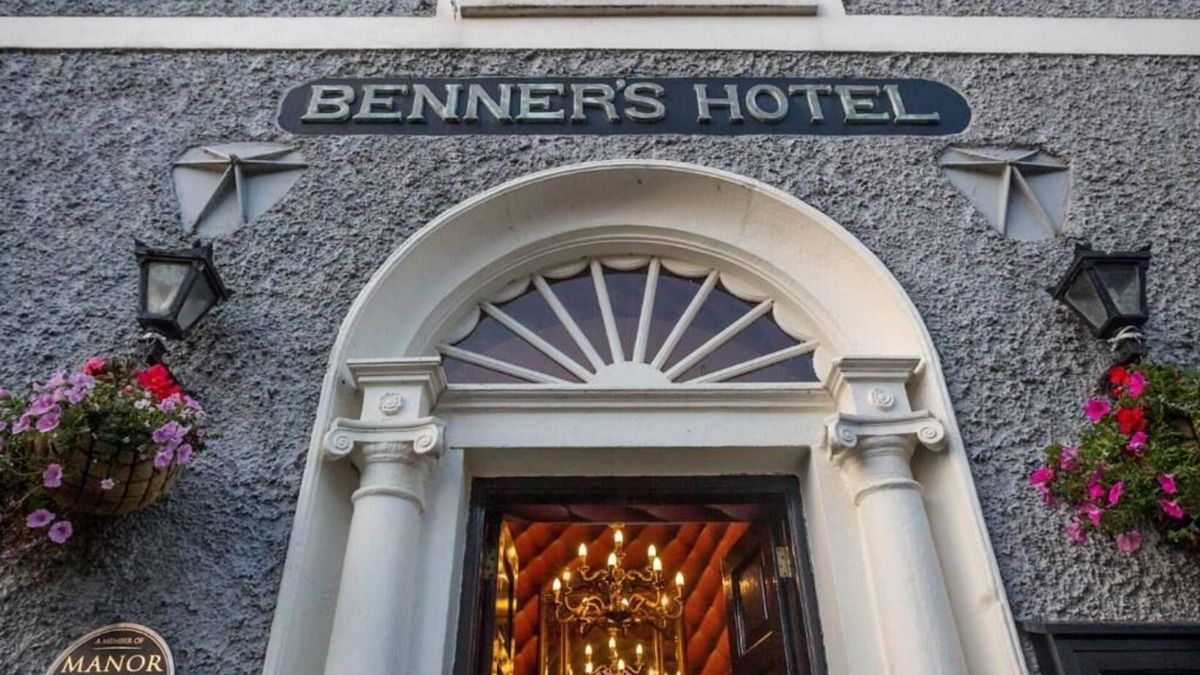 Dingle Hotel | Dingle Benners Hotel