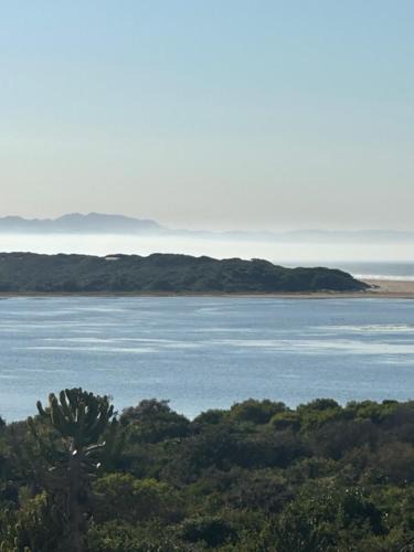 Jeffreys Bay Bed & Breakfast | Dio Dell Amore Guest House