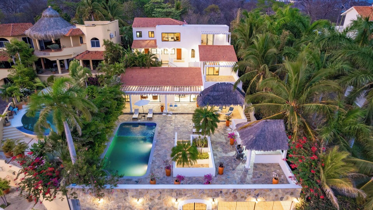Santa Maria Huatulco Villa | Direct Beach Access in Gated Neighborhood