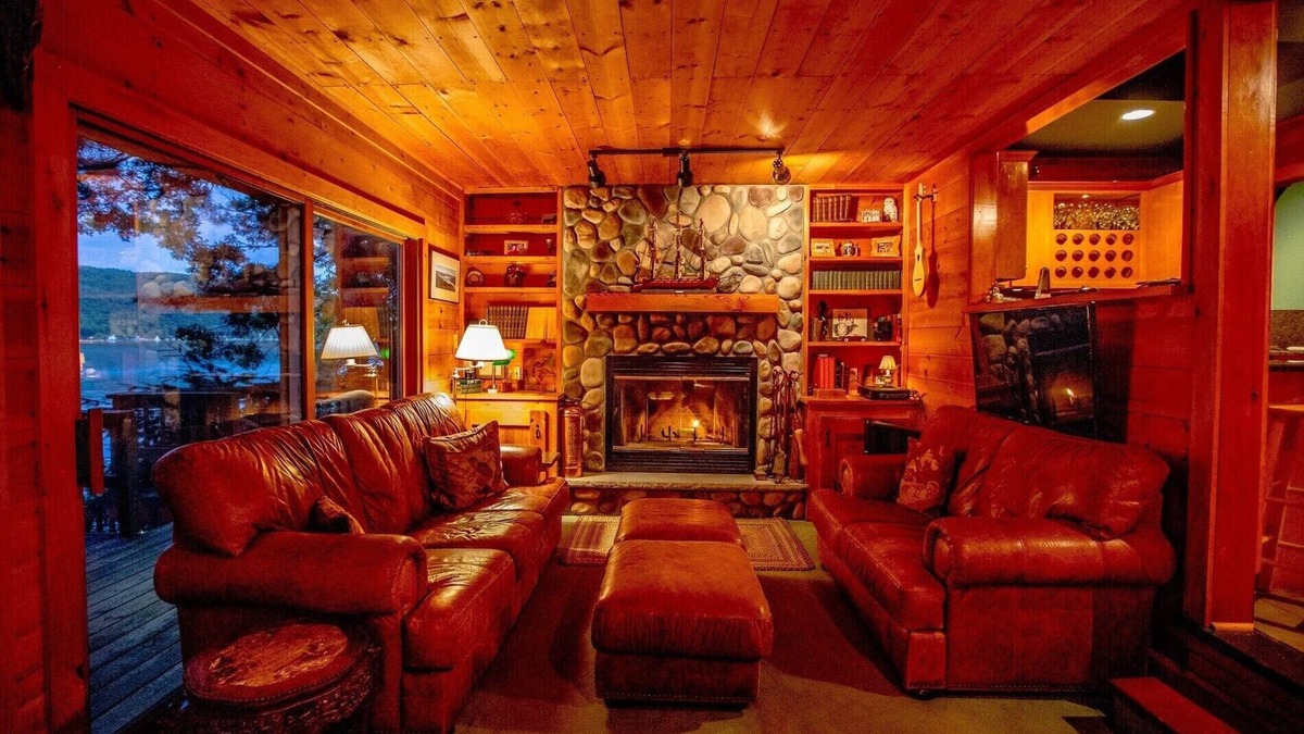 Branchport House | Direct Lakefront Cottage with Hot Tub