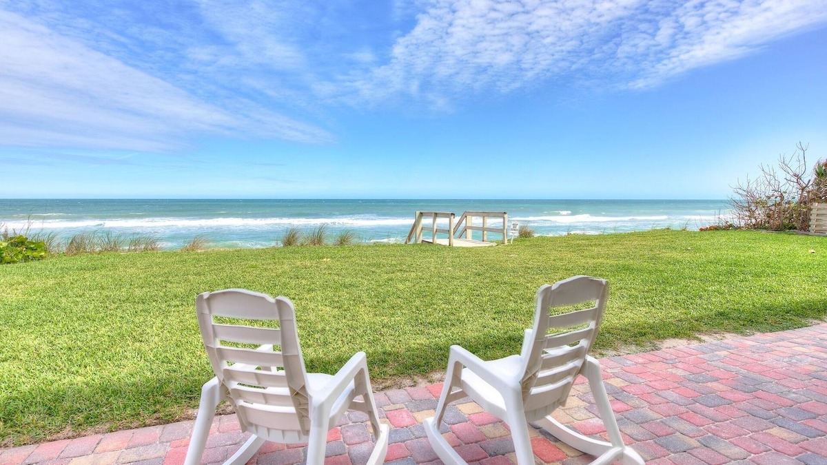 Melbourne Beach House | Direct Oceanfront Heavenly Retreat, fully licensed 6465