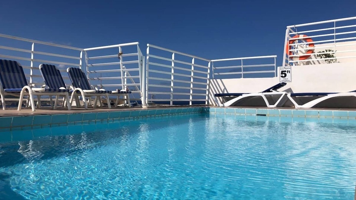 Qawra Apartment | Discount 2024🌞central 🔹pool ❤️ near shops