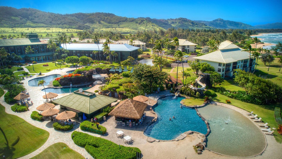 Hanamaulu Hotel | ~Discounted Four Stars Oceanfront Resort Lihue, Kauai free Wine+Chocs+Snacks~