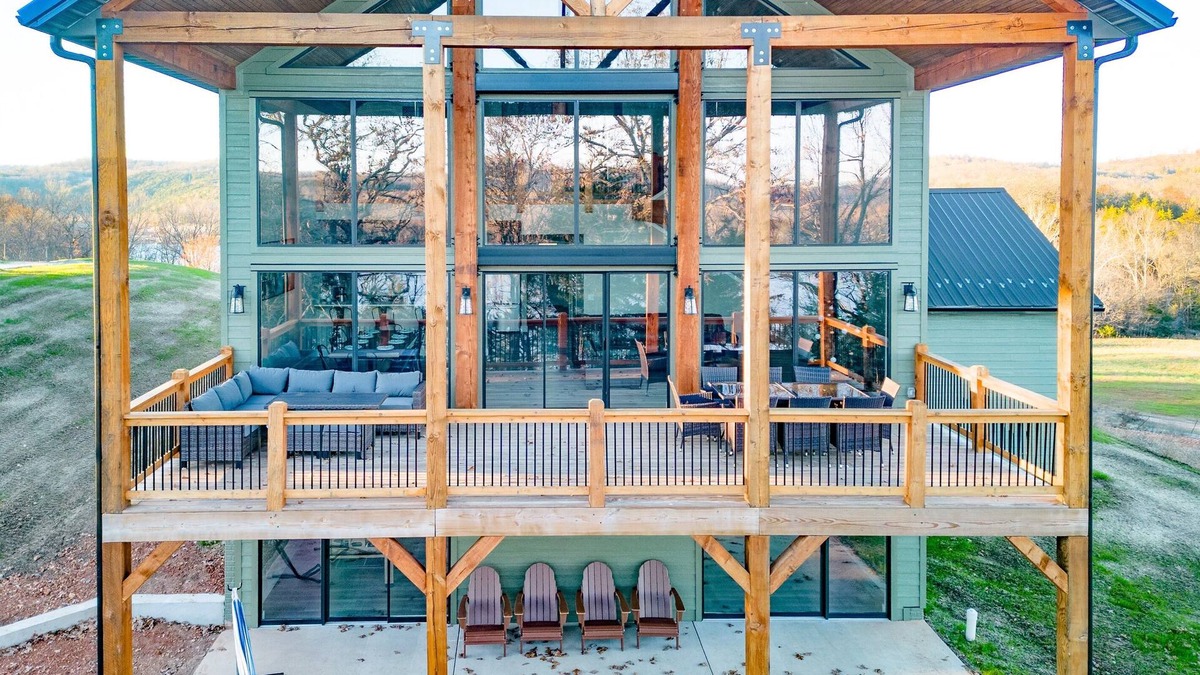 Jenkins House | Discounted rates for Oct! Table Rock views! 6 Bdm