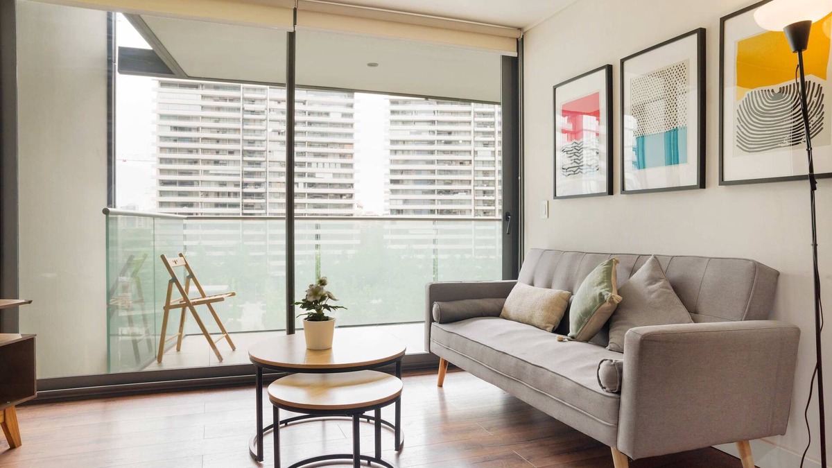 Apoquindo Apartment | Discover Arauco Vibe 2BR Oasis near Kennedy!