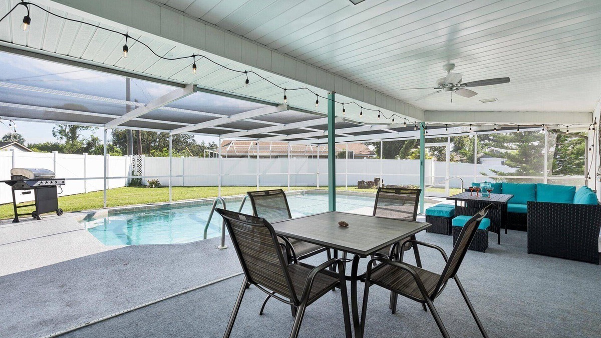 Port Charlotte House | Discover Charlotte County Villa 5876: Pool & Park Access