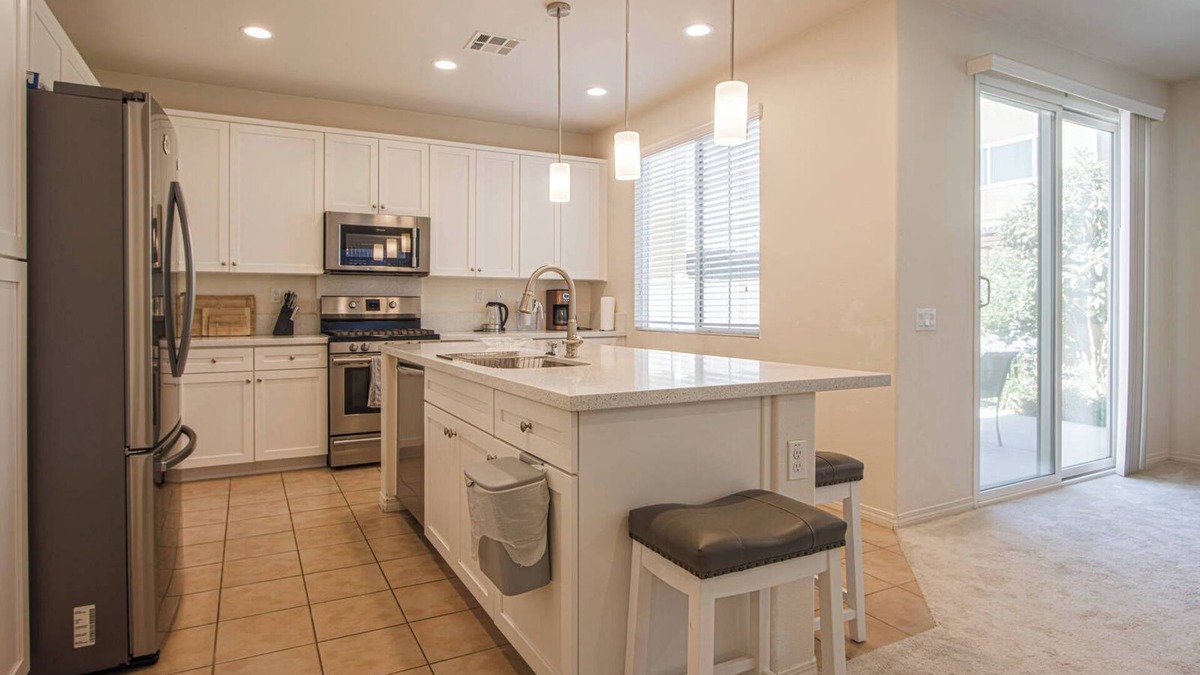 Upland House | Discover Elegance on Granada Rd
