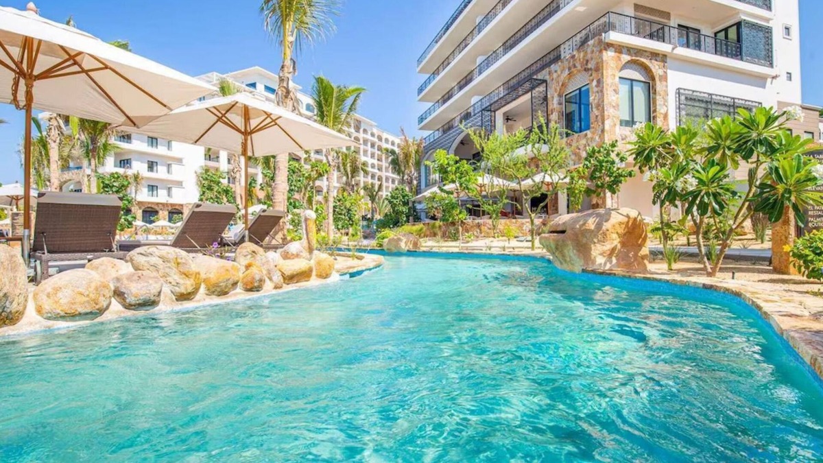 San Jose del Cabo Resort | Discover La Valencia-a modern oceanfront getaway resort in the new Cabo