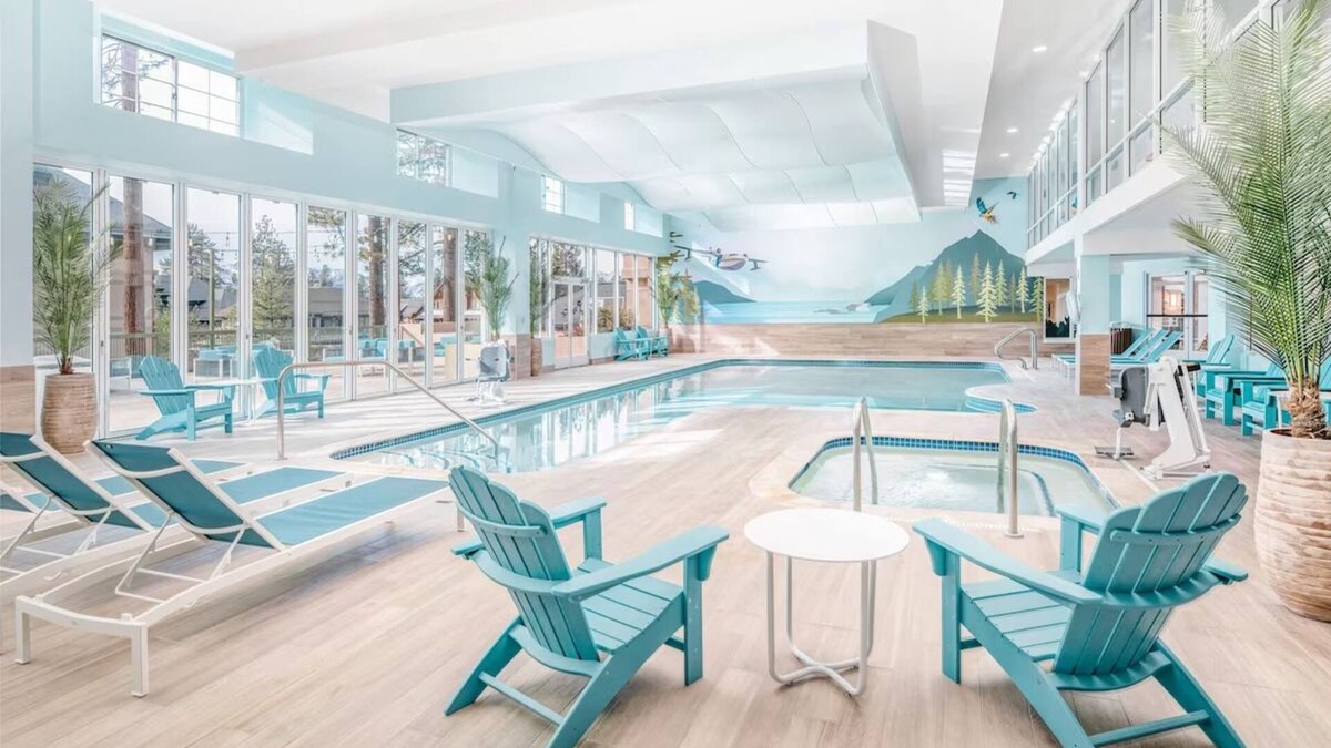 South Lake Tahoe Hotel | Discover Tahoe’s Beauty: 2 Affordable Units, Indoor Pool, Pets are Allowed