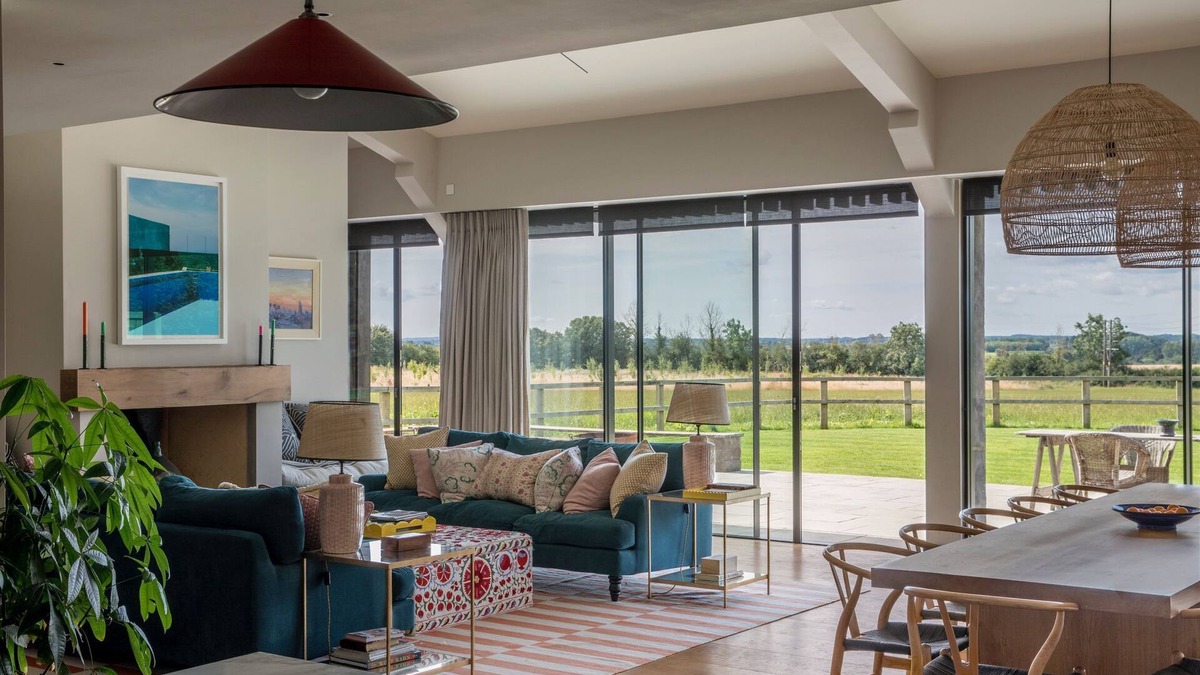 Malmesbury House | Discover the Enchantment of Gilboa House: Where Nature's Palette Meets Luxury in the Heart of Cotswo