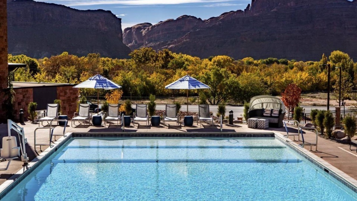 Moab House | Discover the Exceptional Close to Valley Shopping, Free Parking!
