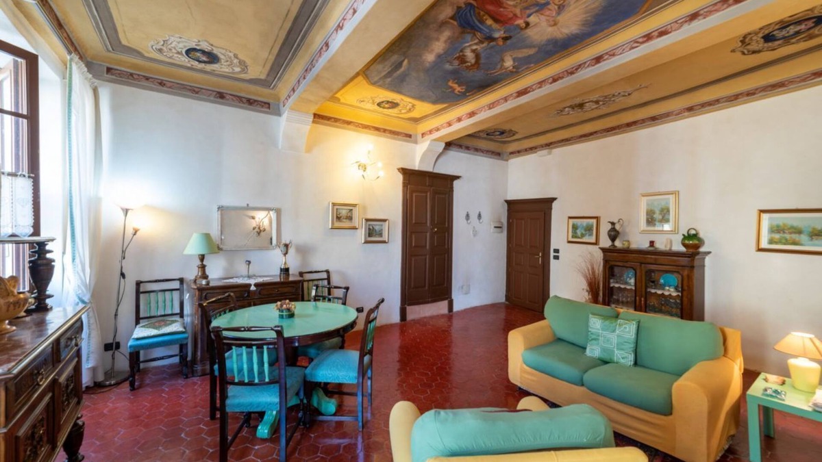 Castel Vittorio Apartment | Discovering Liguria! Castelvittorio Duplex Apt x6