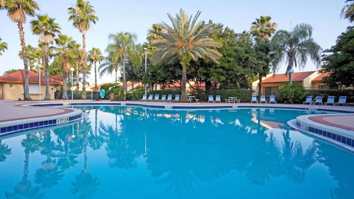 Orange Lake Hotel | Disney Area Villa – Stay in a Family-Friendly Resort with Water Slides