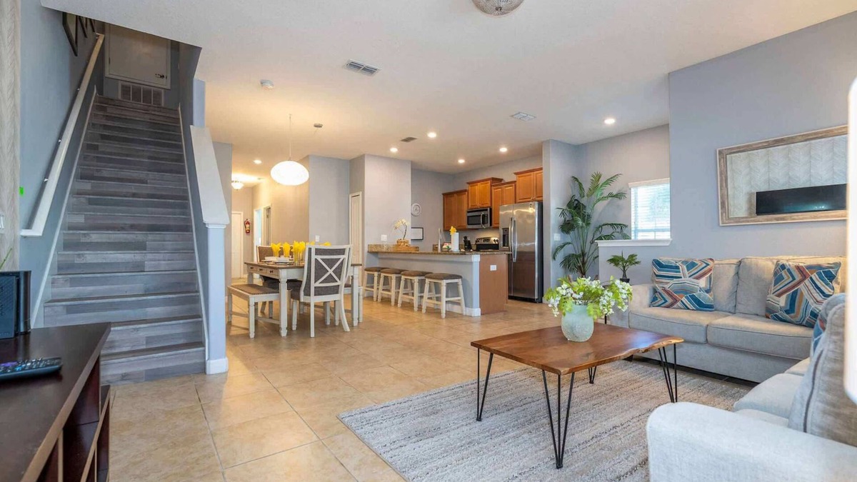 Kissimmee House | Disney Days & Poolside Nights At Storey Lake