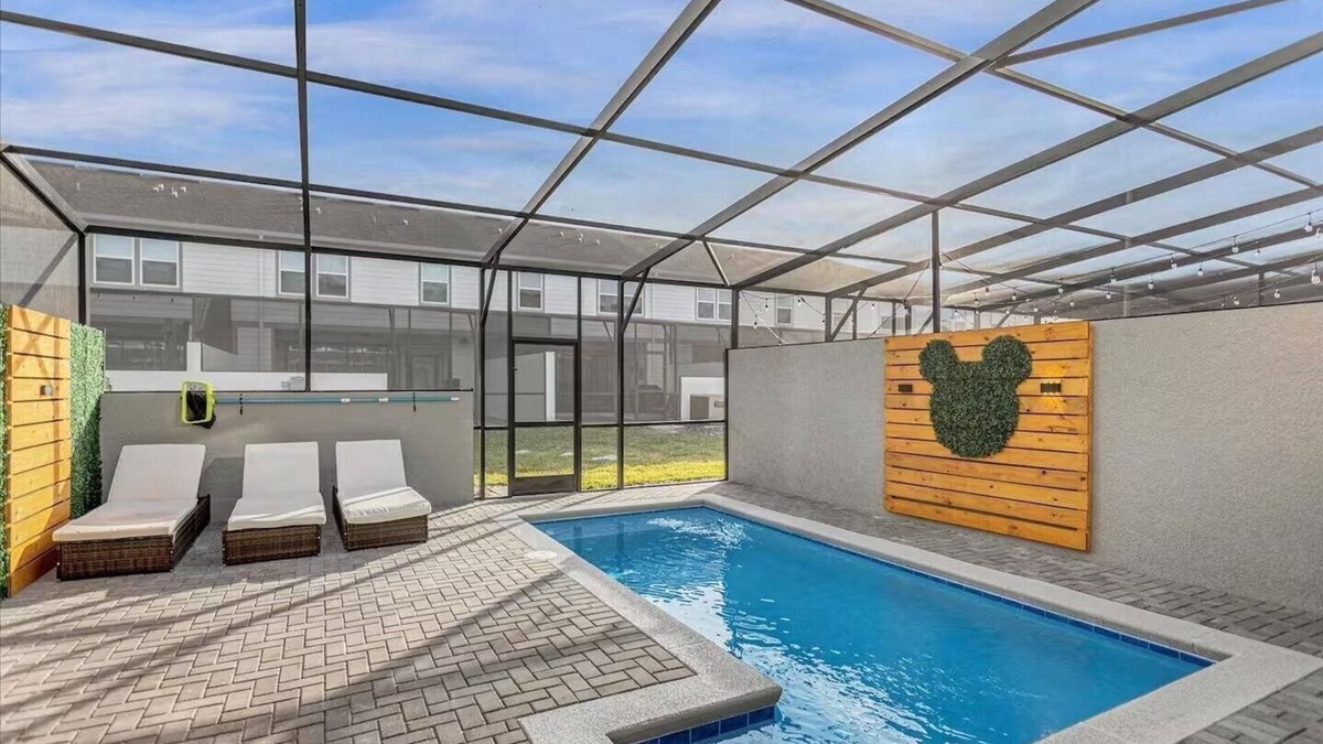 Davenport House | Disney Retreat w/Pool & Themed Rooms