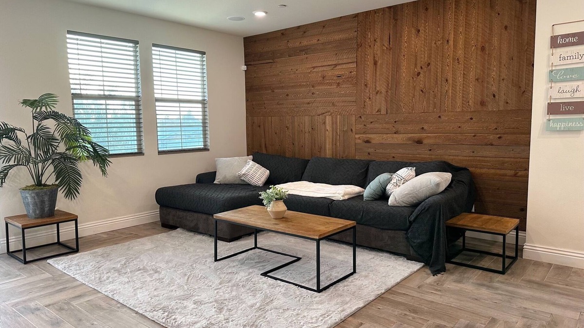 Riverview West House | Disneyland Getaway! 3BR 3.5 BATHS 4 Miles From Disney - Modern Detached