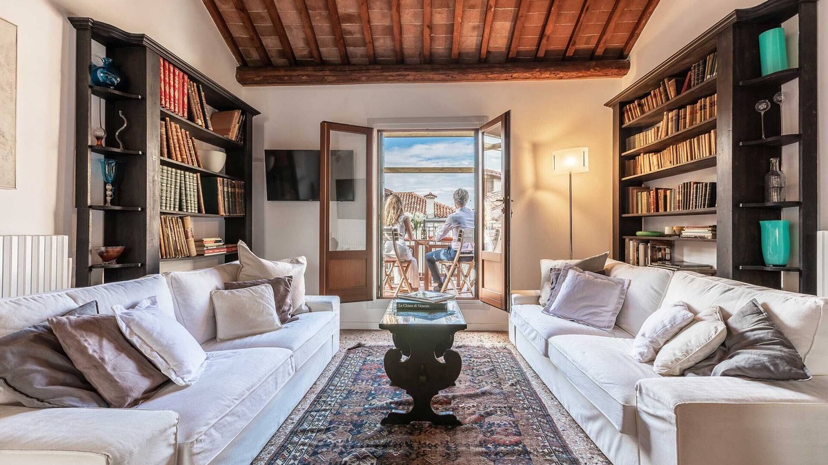 San Marco Apartment | Distinctive Penthouse with Elevator Terrace and View