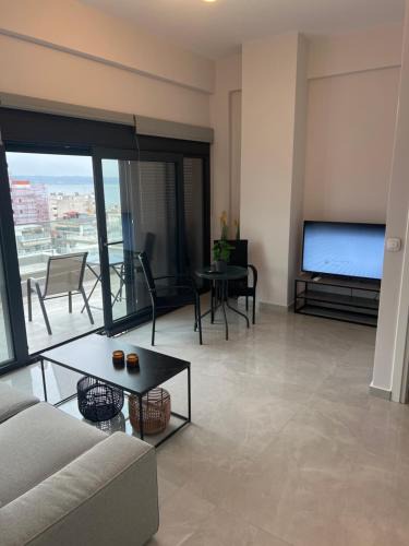 Kalamaria Apartment | DISTRiCT01 Penthouse