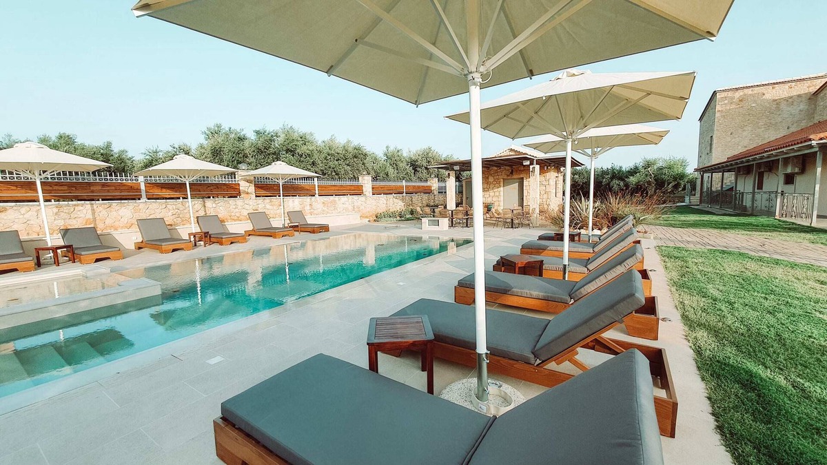 Gargaliani House | Dive into Delight, Your Perfect Poolside Escape