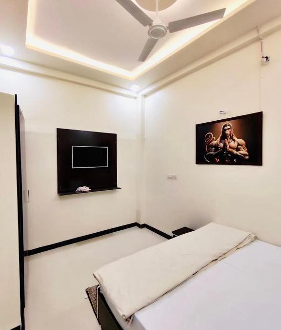 Ujjain Villa | Divine Stay