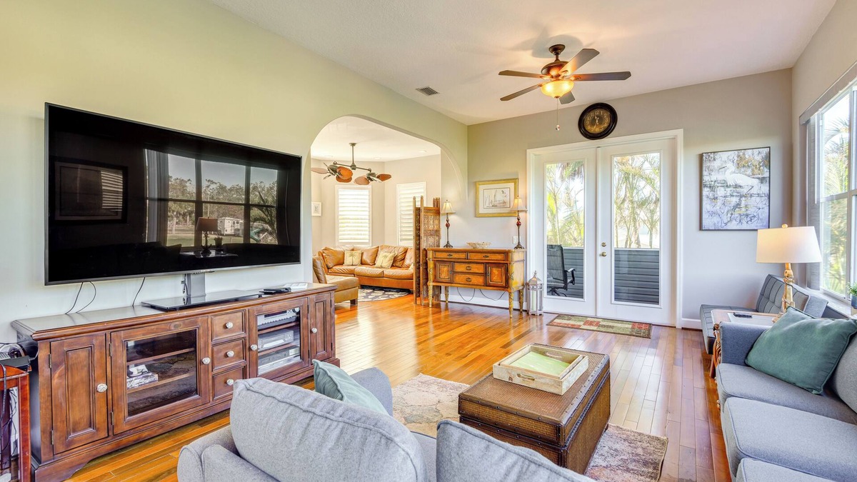 Palmetto House | Dock, Kayaks & On-Site Pond: Terra Ceia Home