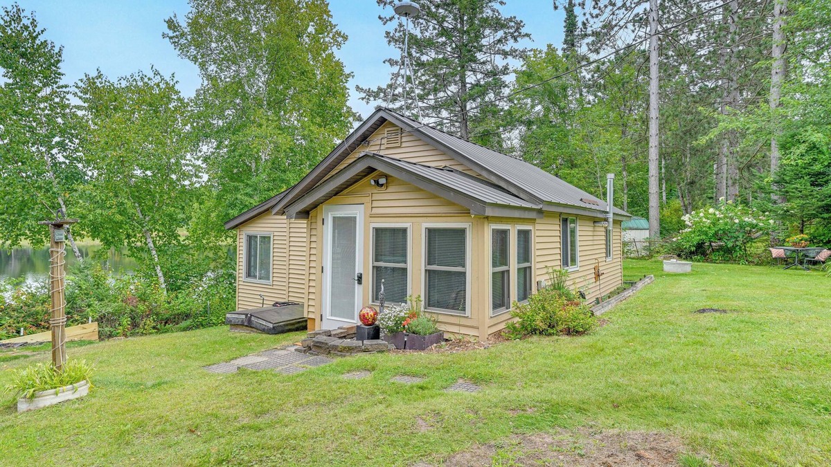 Westboro Cabin | Dock & Lake Access: Cabin 4 Mi to Ice Age Trail!