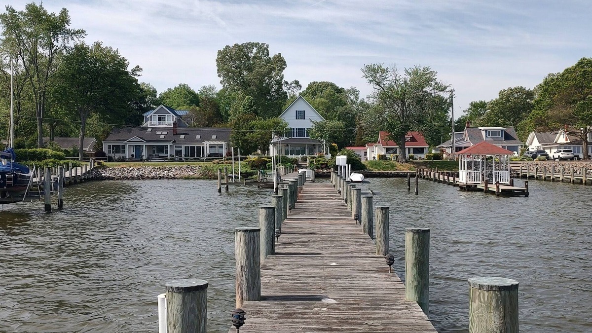 Croom House | Dock of the Back Bay - 3 BR Waterfront Coastal Haven with Private Dock
