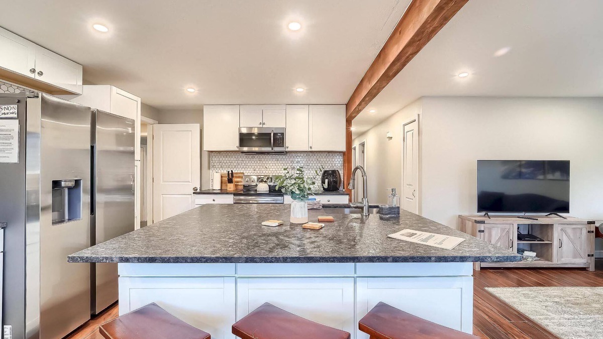 Longmont House | Dog Friendly, 4-bedroom, Cozy Longmont Home
