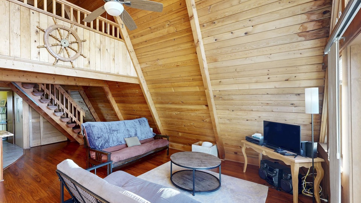Roads End Cabin | Dog-friendly A-frame cottage—oceanfront with ocean views & two blocks from beach