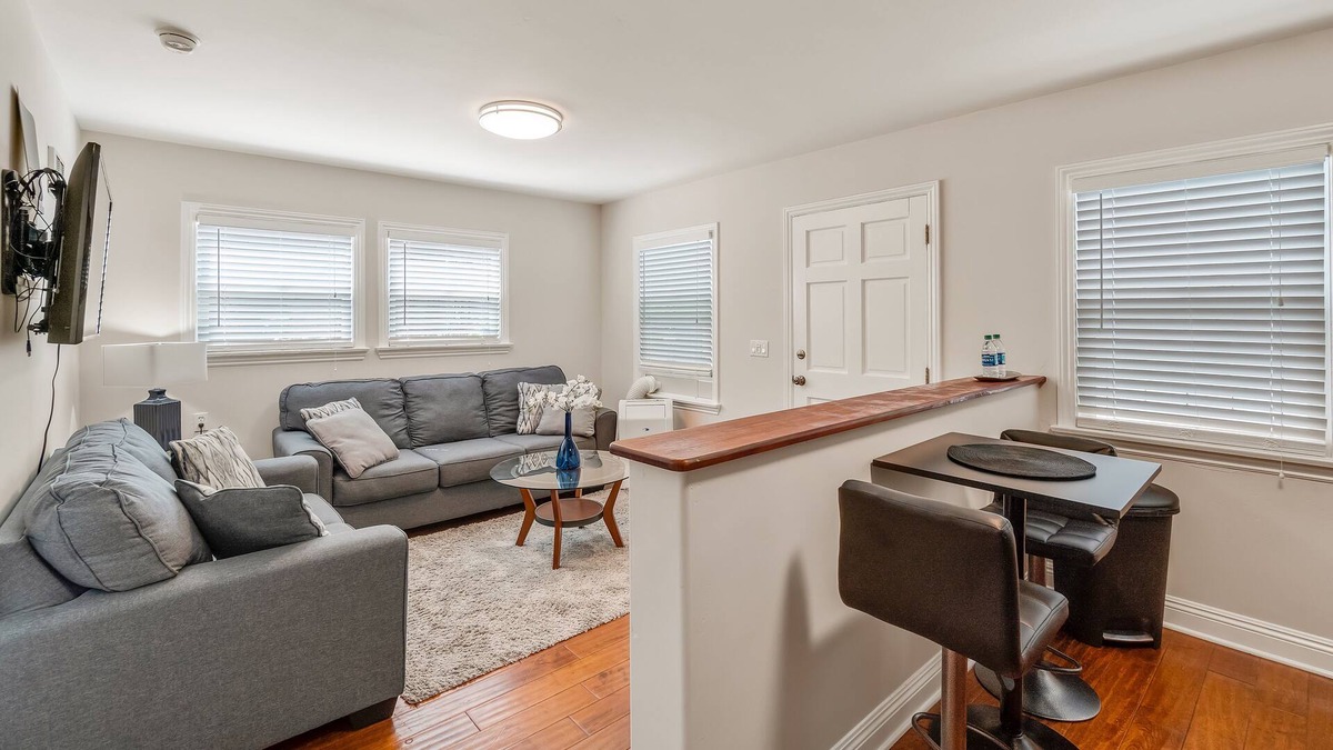 Cortez Hill House | Dog-friendly condo in the Gaslamp with a patio - great location