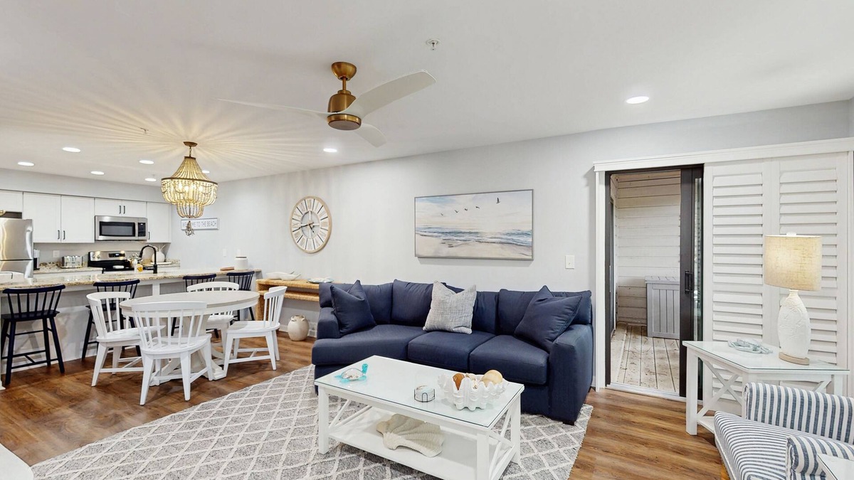 Palmetto Dunes Condo | Dog-Friendly Condo with pool, golf, steps to the beach