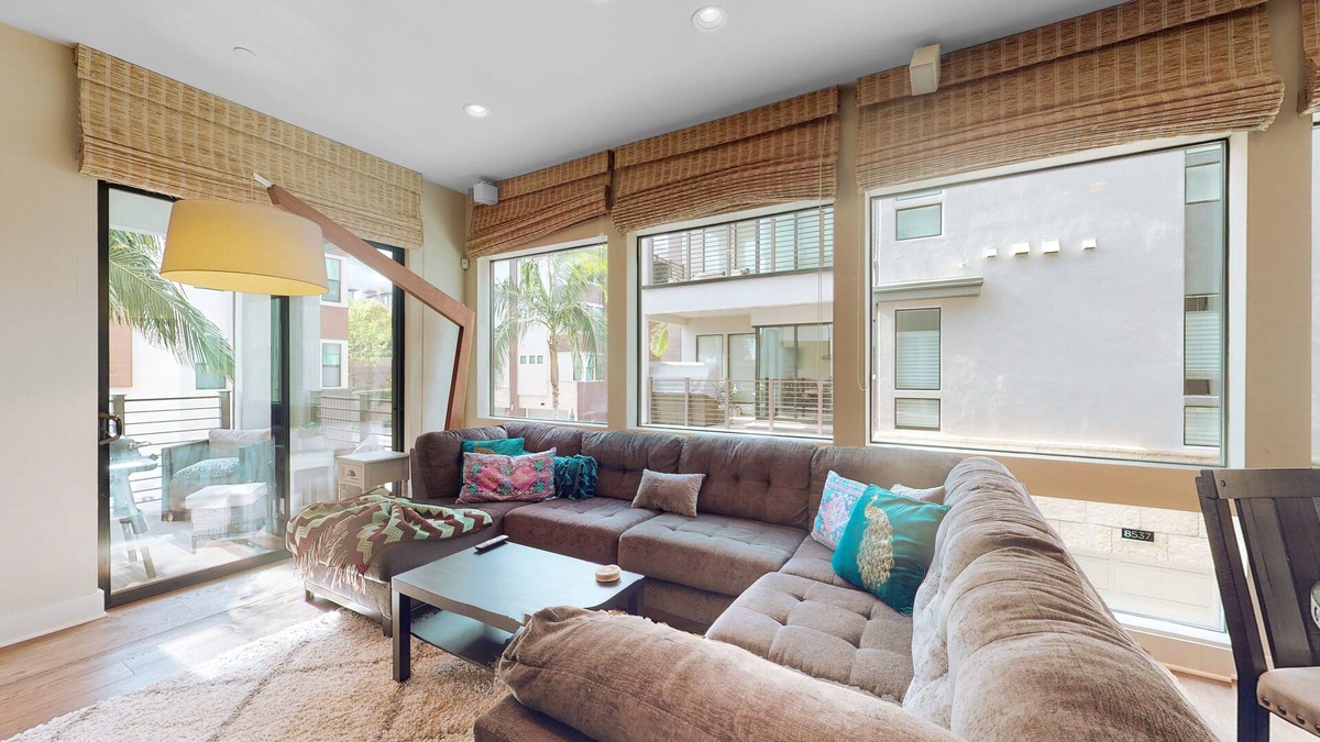 Serra Mesa Condo | Dog-friendly condo with office - pool, hot tub, and fitness center