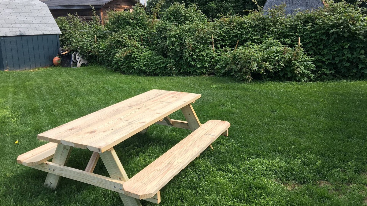 Russian Jack Park House | Dog Friendly - Cozy Duplex Unit near JBER